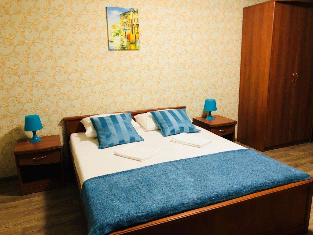 Улучшенный трехместный